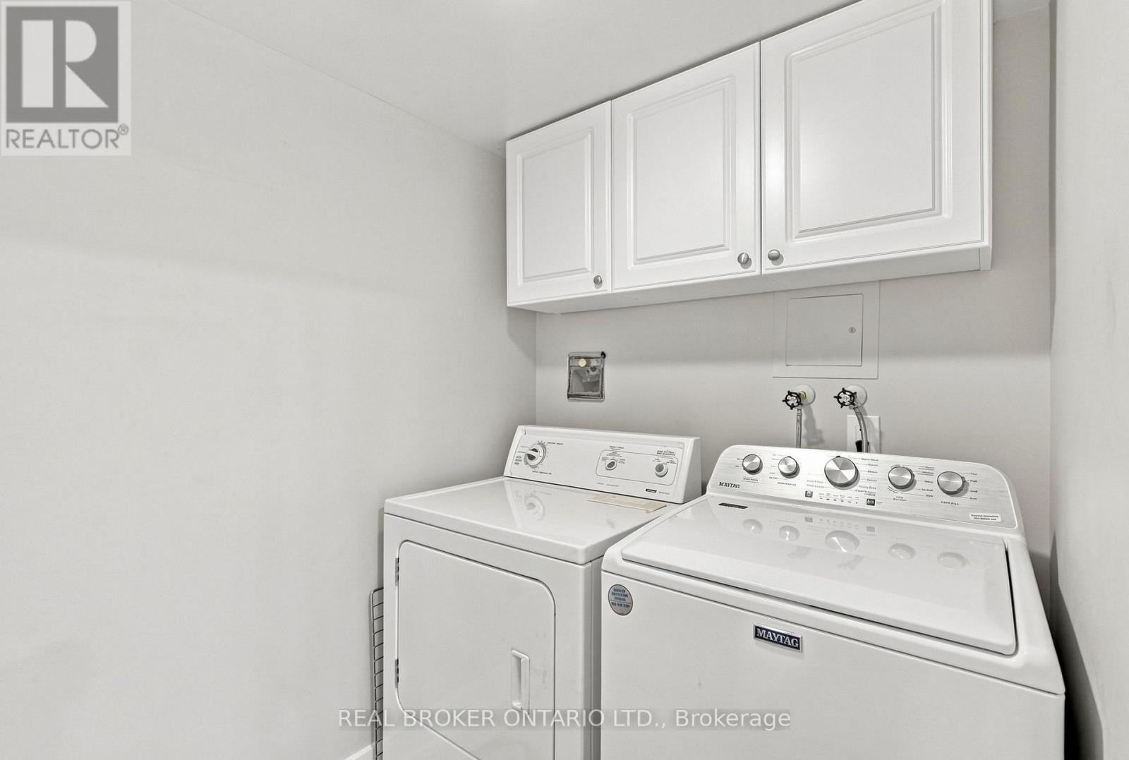 #2207 205 WYNFORD DRIVE - 32