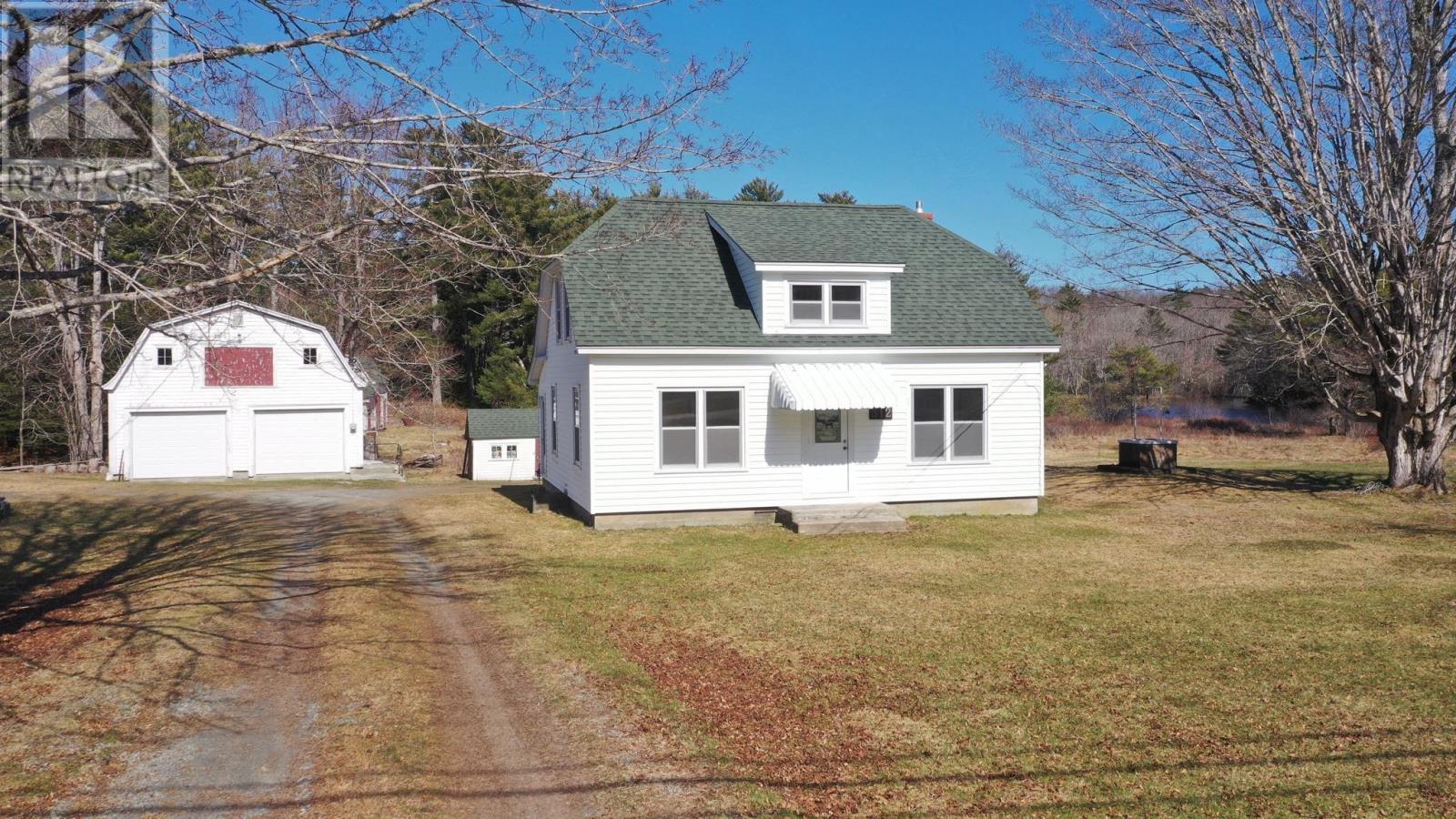 312 Medway River Road - 2