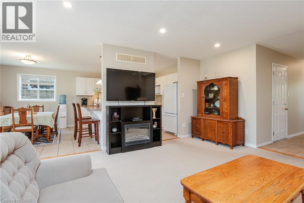 24 JOSEPH LICHTI Lane - Image 18