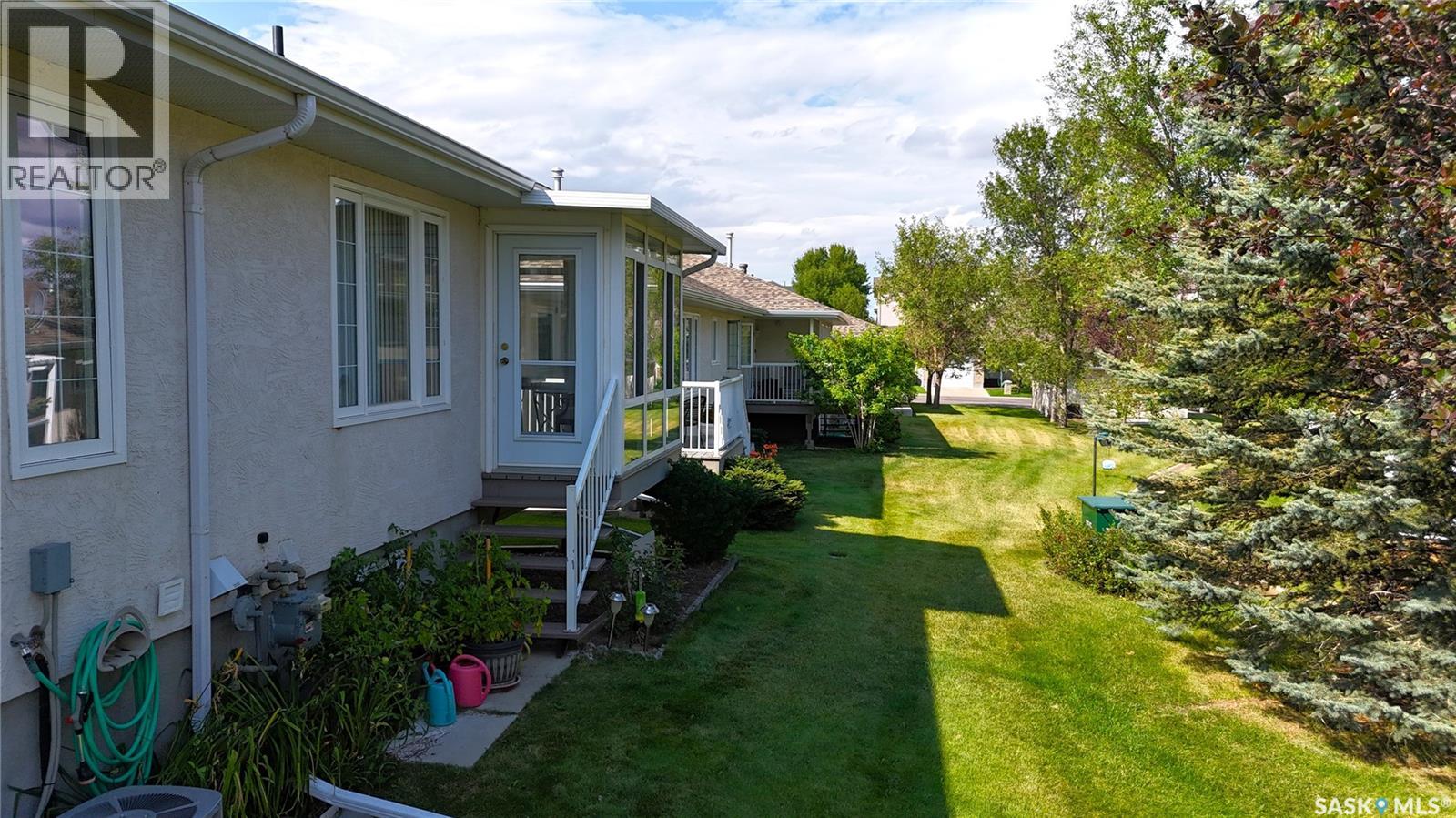 #243 165 Robert STREET W - Image 34