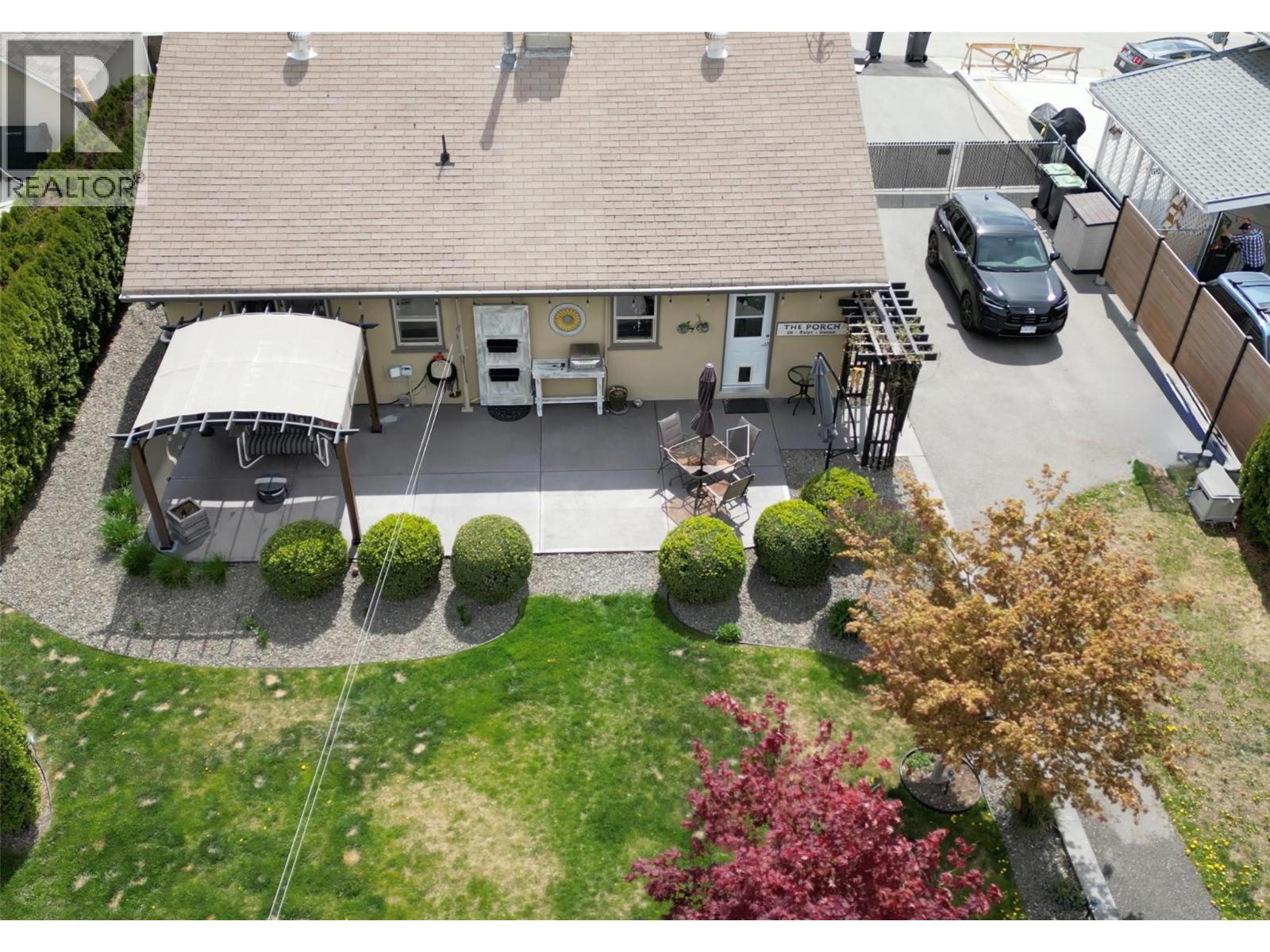 8704 72ND Avenue - 20