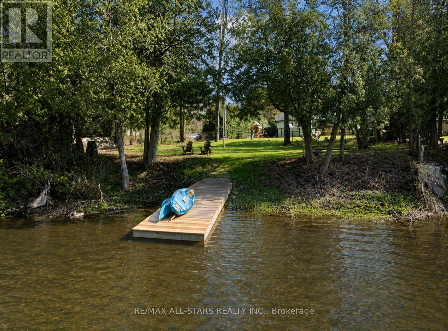 127 PINECREST ROAD - Image 37