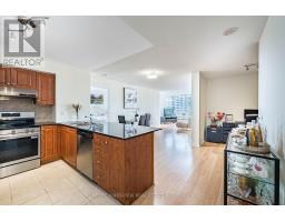 807 - 60 Disera Drive, Vaughan, ON L4J9G1 Photo 10