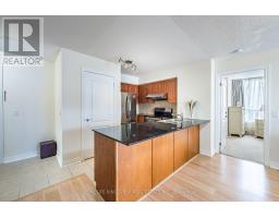 807 - 60 Disera Drive, Vaughan, ON L4J9G1 Photo 12