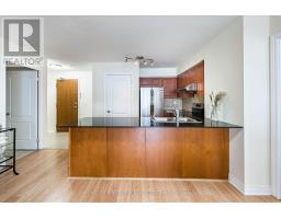 807 - 60 Disera Drive, Vaughan, ON L4J9G1 Photo 13