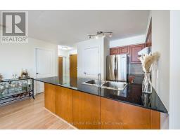 807 - 60 Disera Drive, Vaughan, ON L4J9G1 Photo 14
