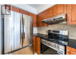 807 - 60 Disera Drive, Vaughan, ON L4J9G1 Photo 17