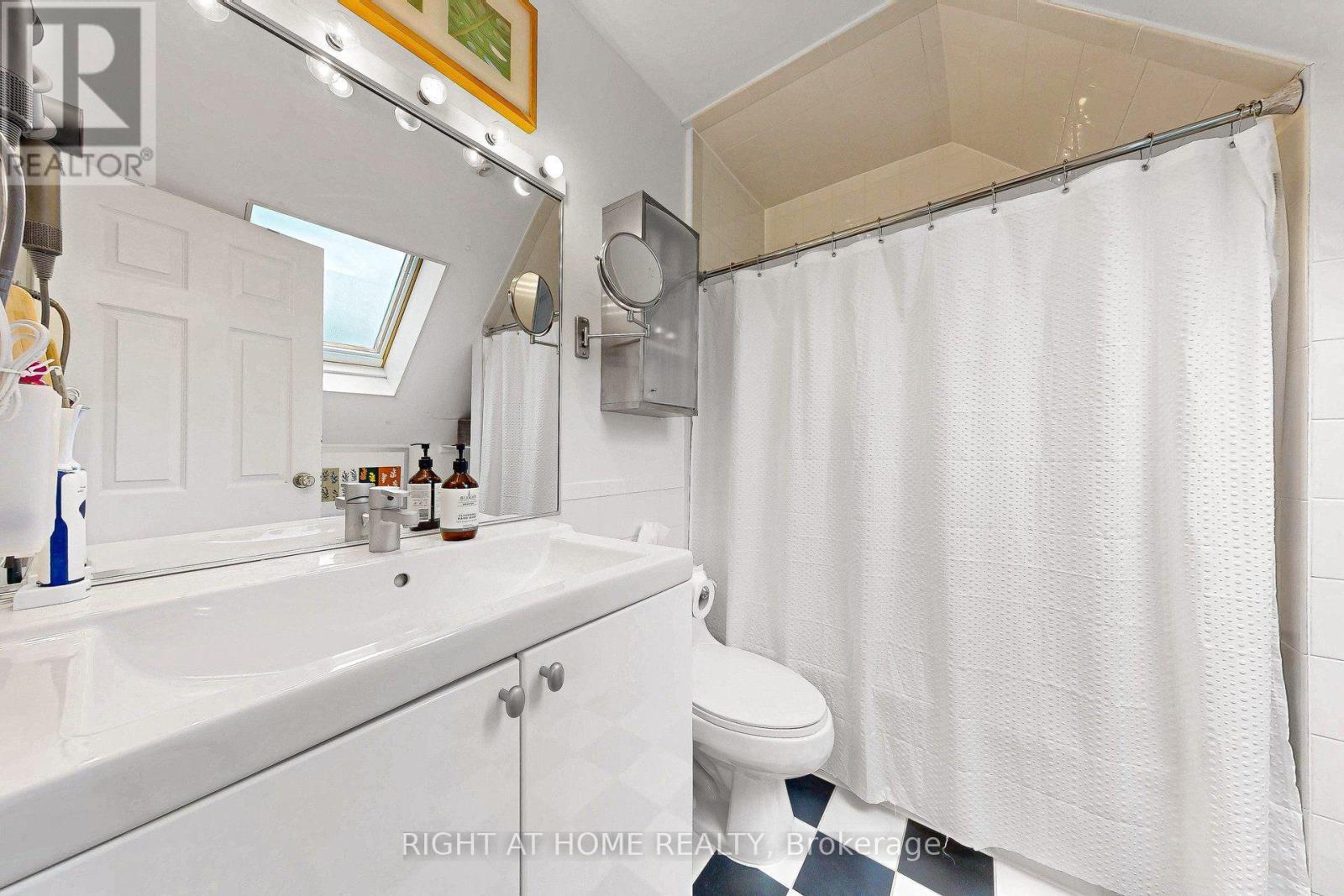 566 SUNSET BEACH ROAD - 27