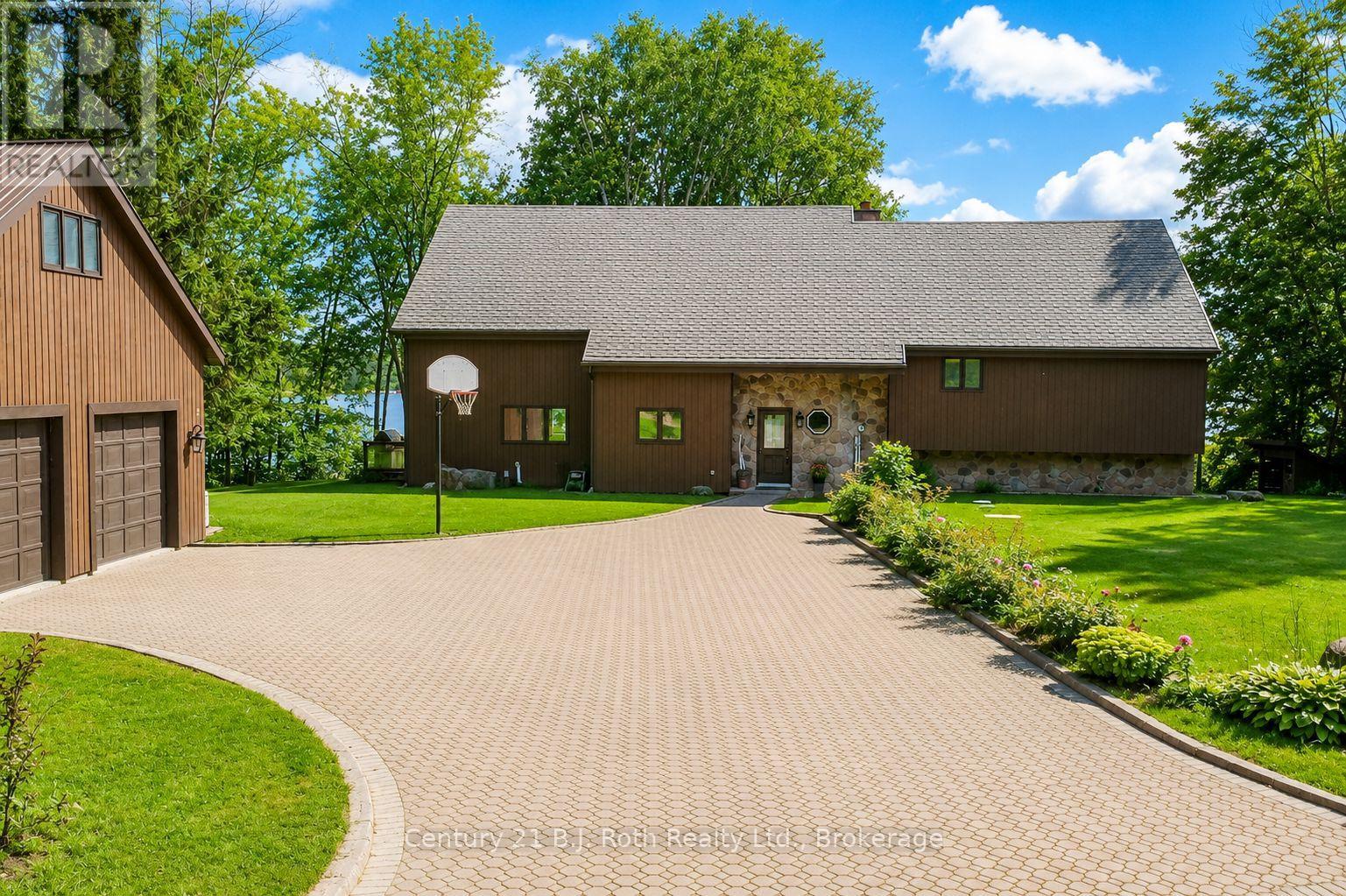 89 MCCRACKIN AVENUE - 2