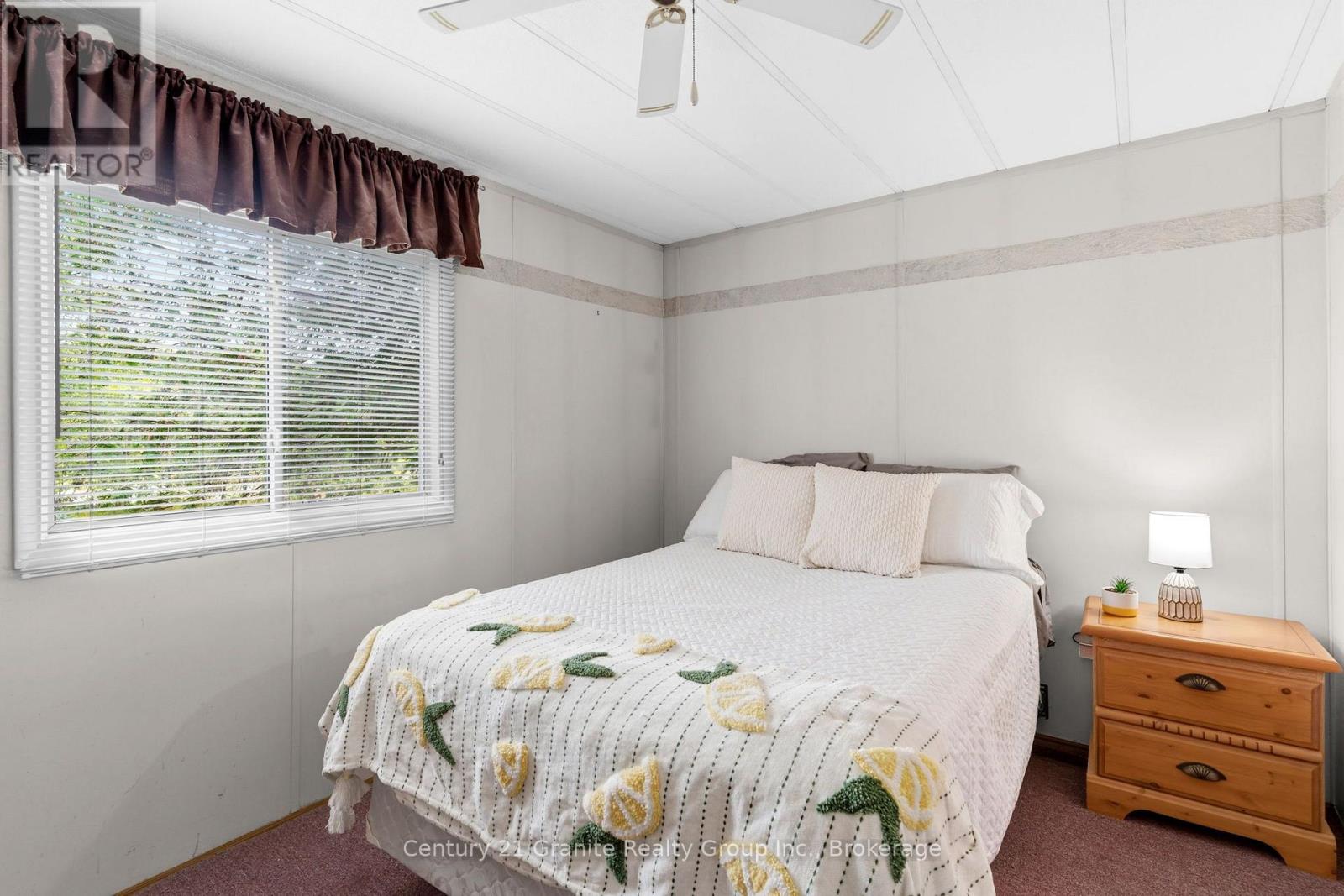 1105 EIGHTH LANE - Image 21