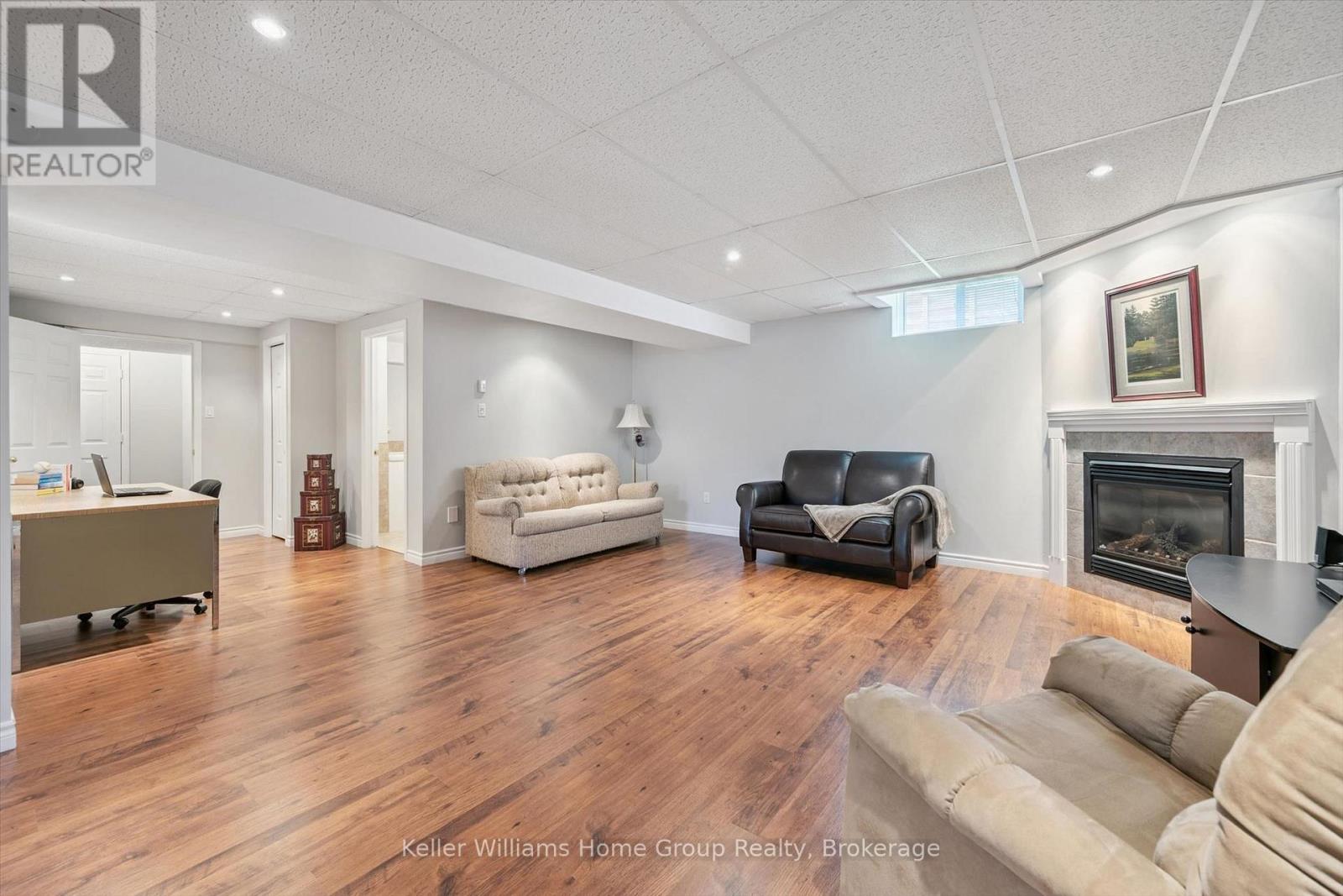 63 CHERRY HILL PLACE - Image 25