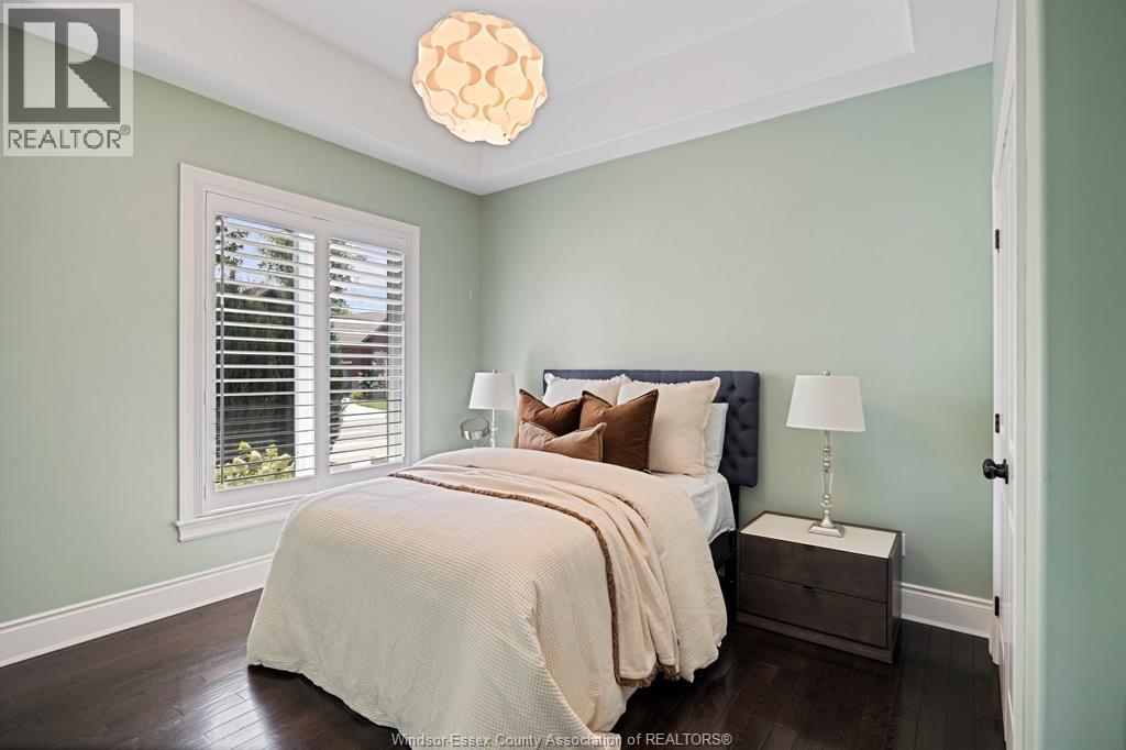 1395 OUTRAM - Image 13