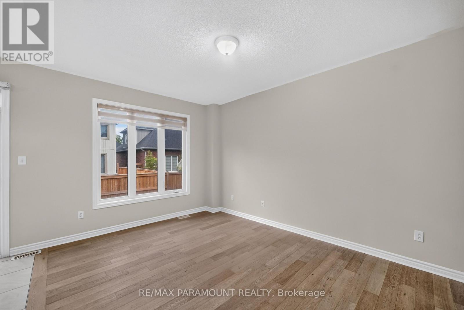61 TRACEY LANE - Image 12