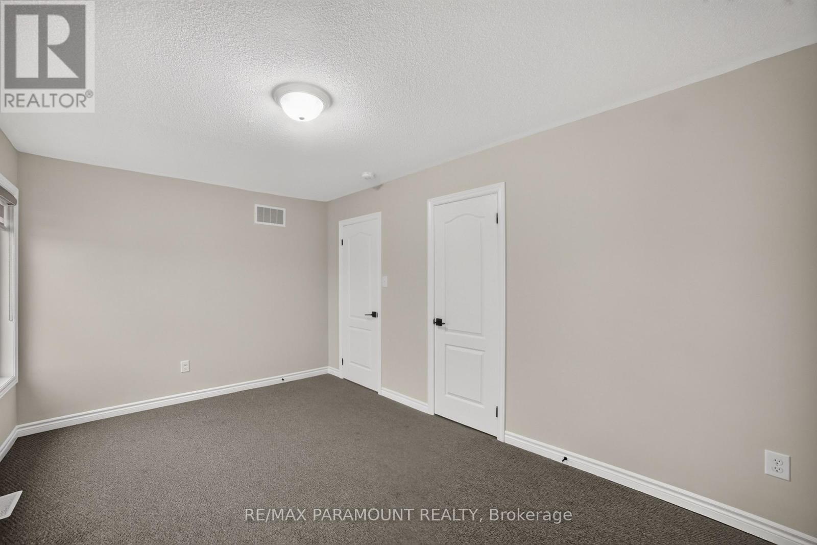 61 TRACEY LANE - Image 28