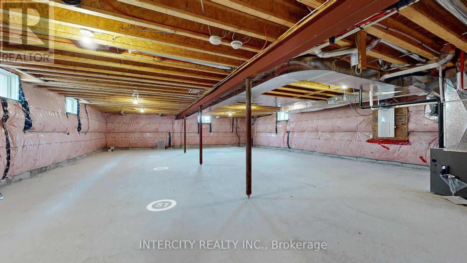 17 UNION BOULEVARD - 44