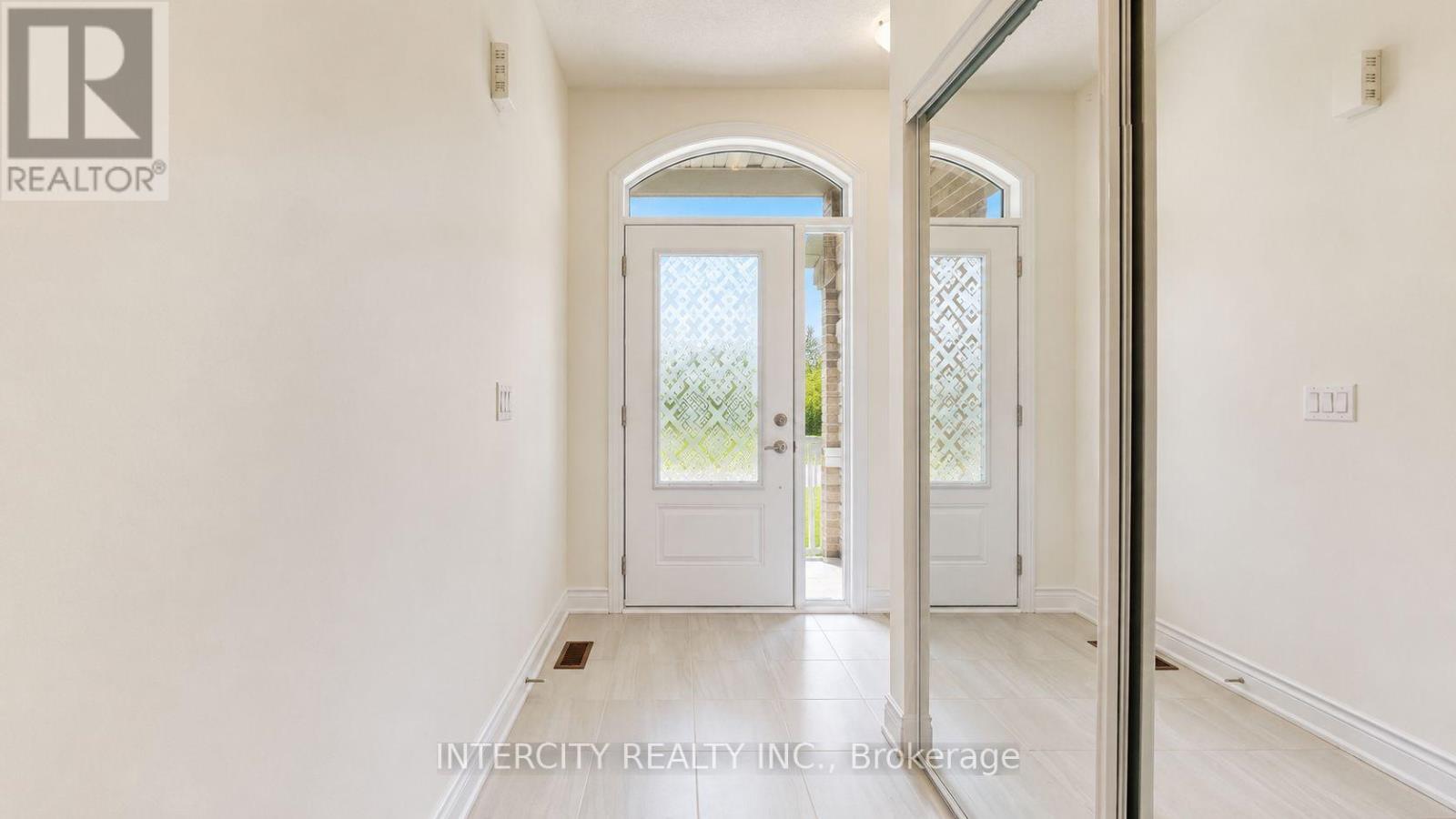 17 UNION BOULEVARD - Image 5