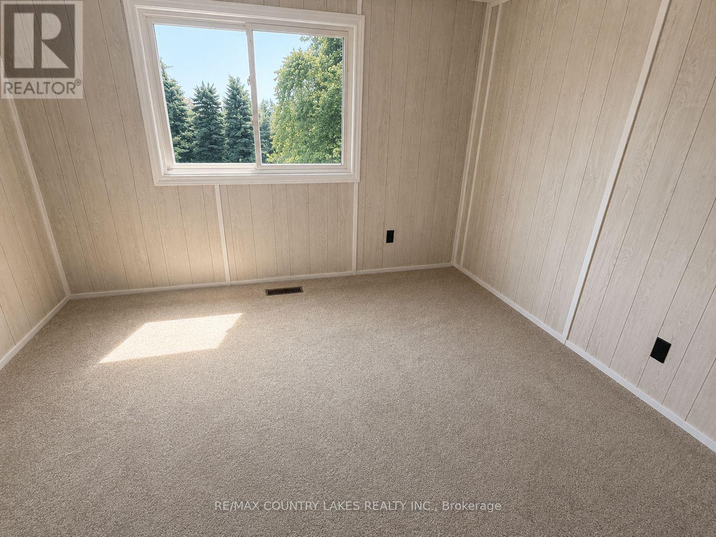 2548 SIMCOE ROAD N - Image 14
