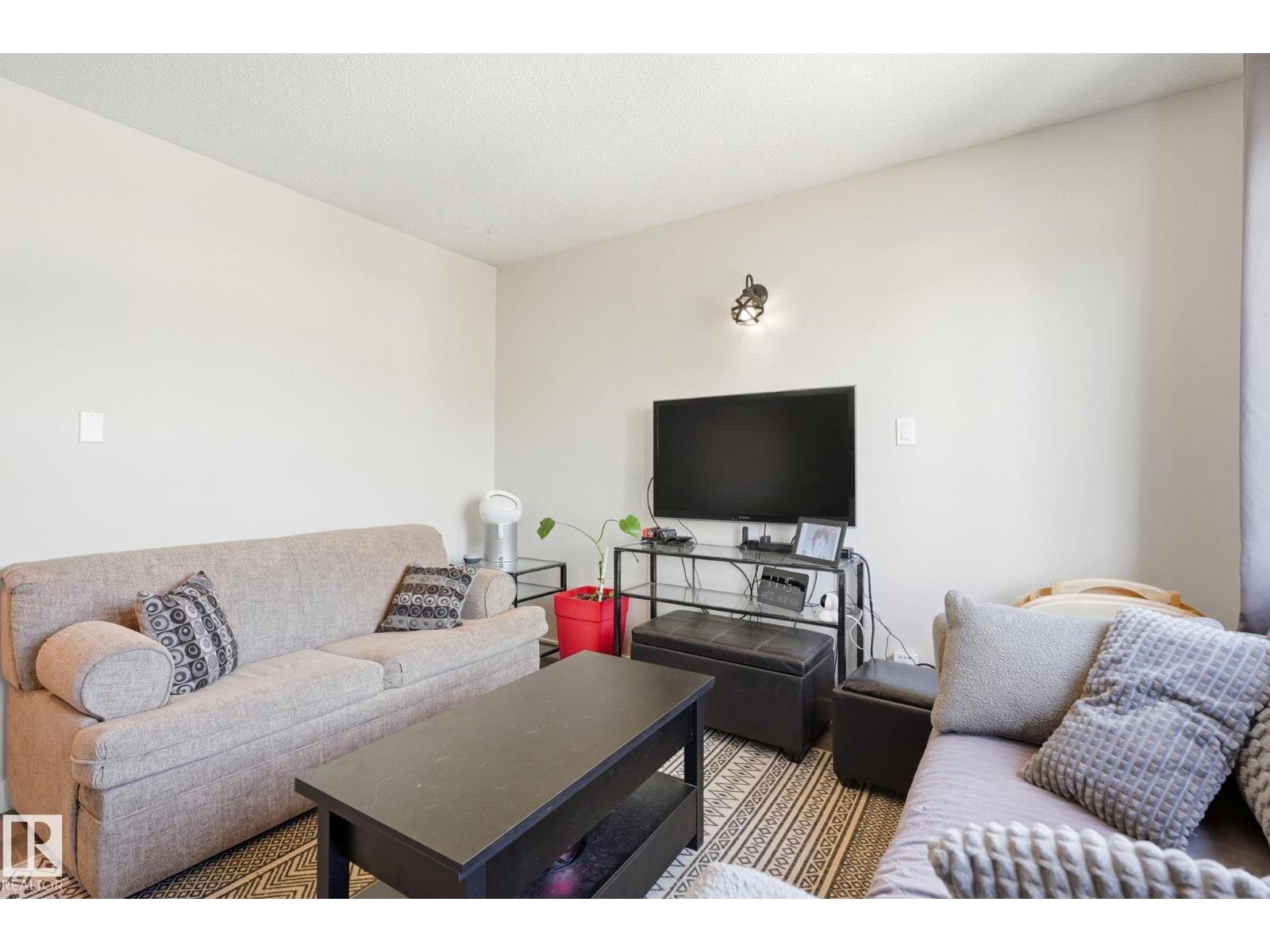 #1 14235 82 ST NW - Image 5