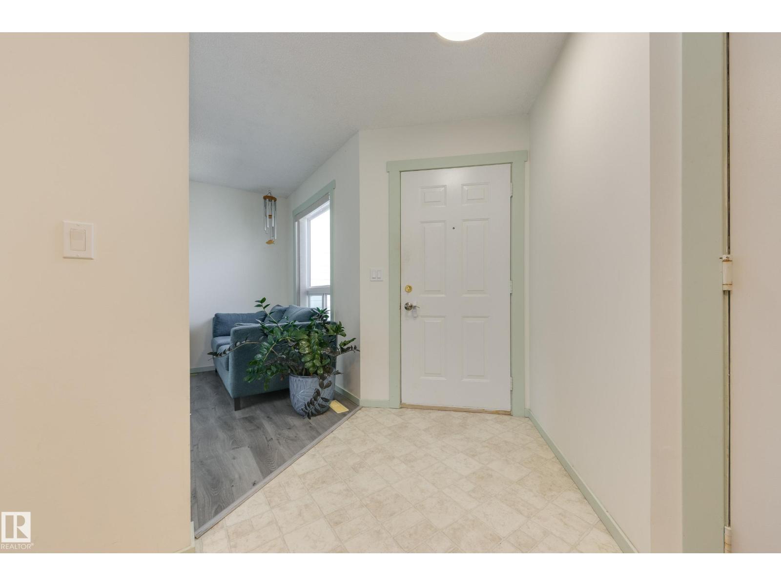 #16 15 Ritchie WY - Image 3