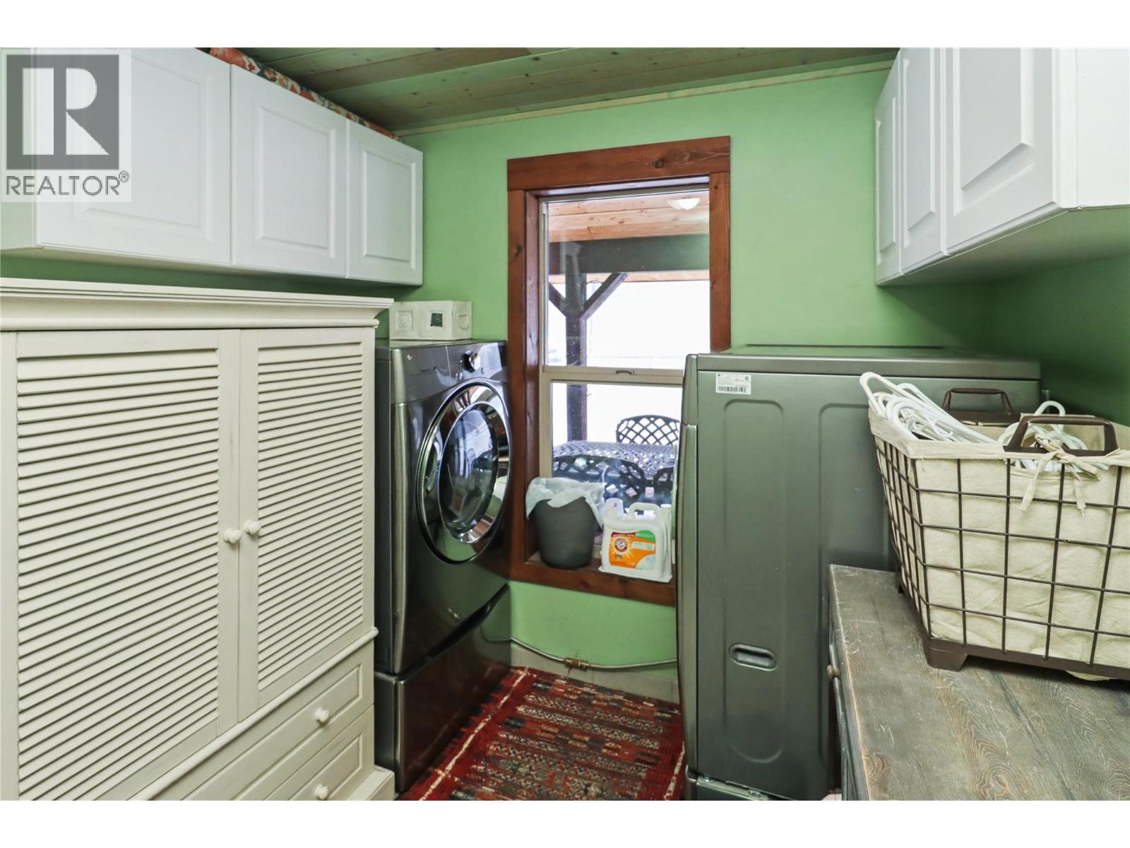 3850 Blythe-Rhone Road, Westbridge