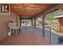 Bedroom - 3850 Blythe-rhone Road, Westbridge, BC V0H1Y0 Photo 10