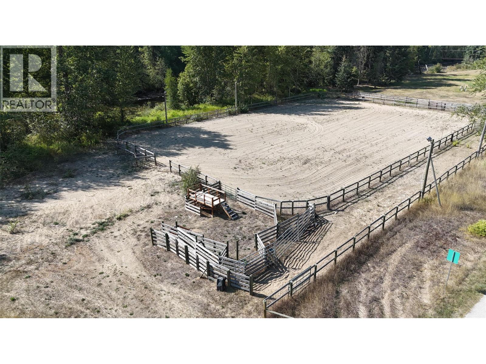 3850 Blythe-Rhone Road, Westbridge