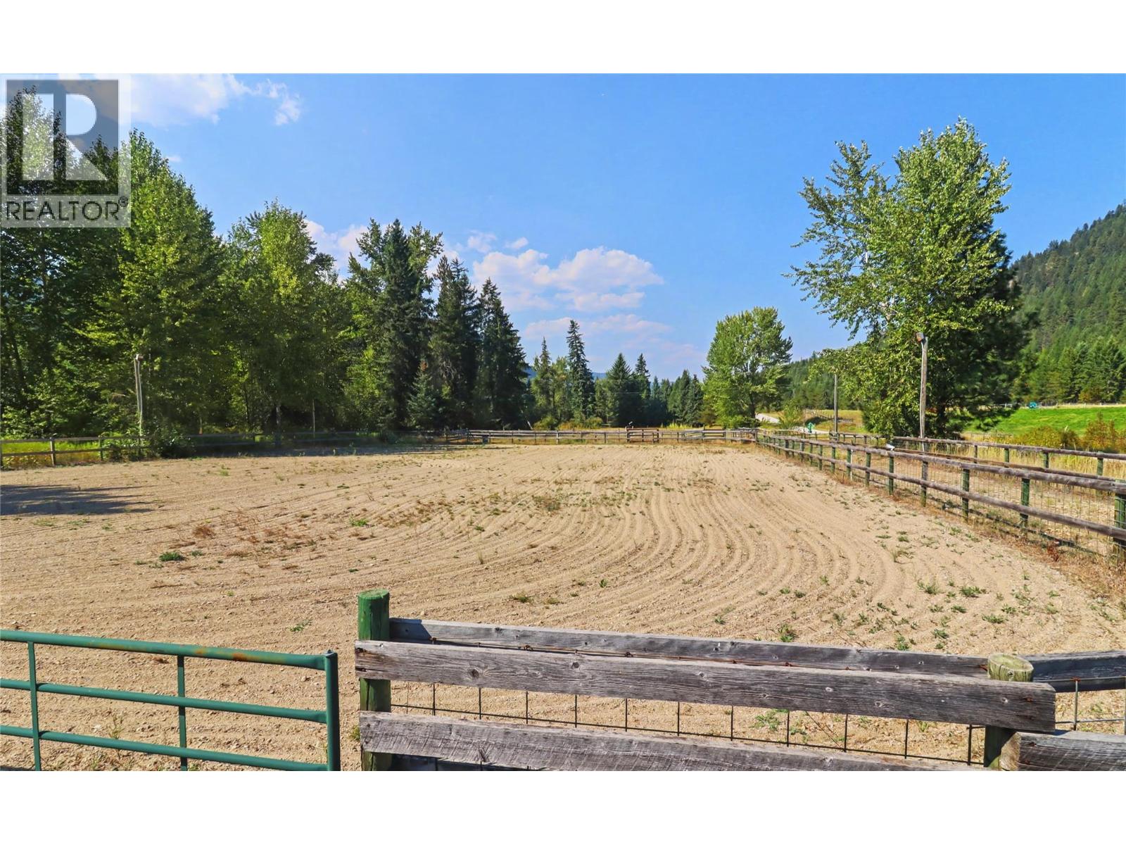 3850 Blythe-Rhone Road, Westbridge