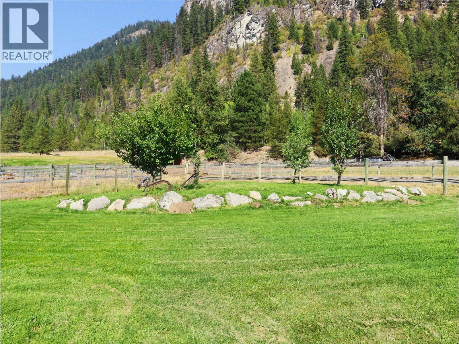 3850 Blythe-Rhone Road, Westbridge