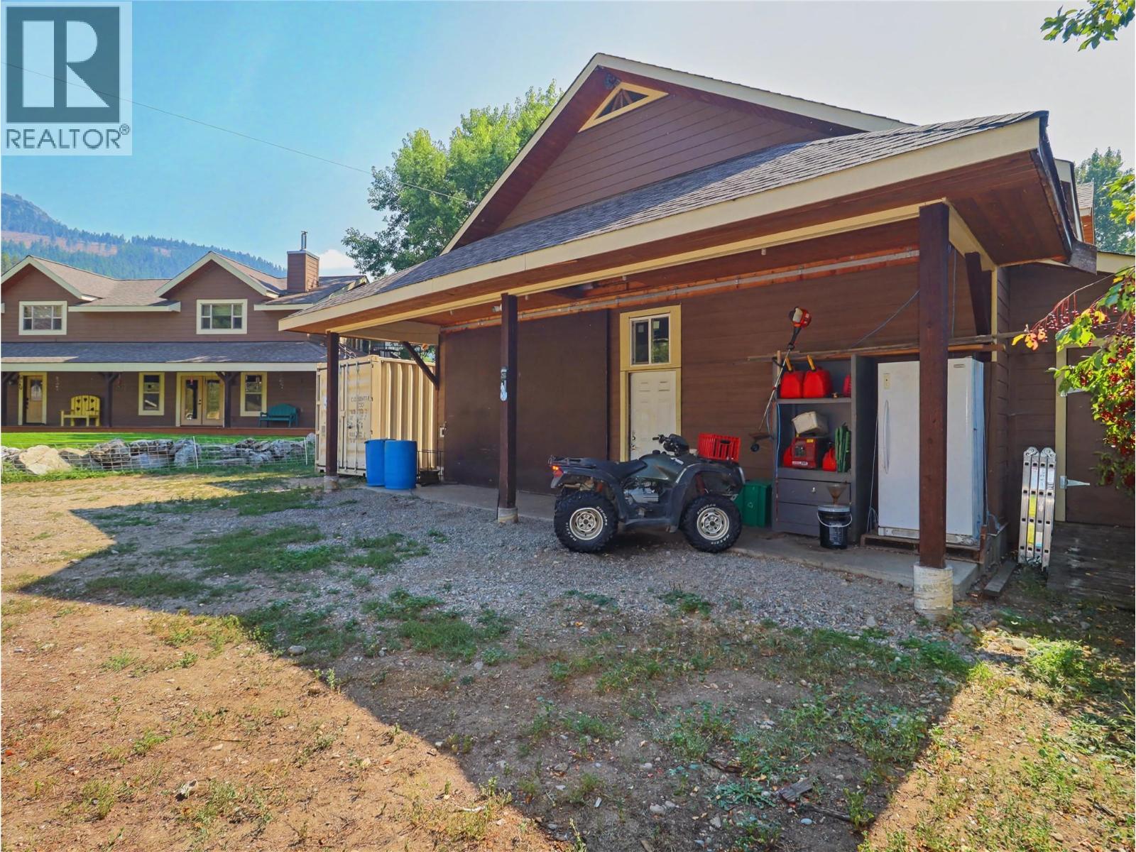 3850 Blythe-Rhone Road, Westbridge