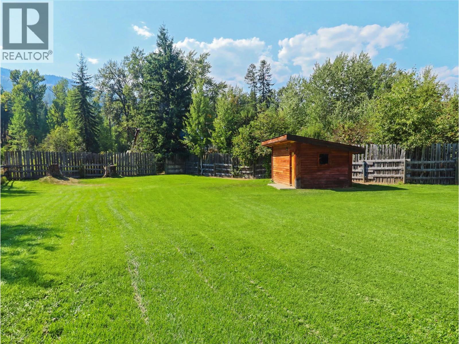3850 Blythe-Rhone Road, Westbridge