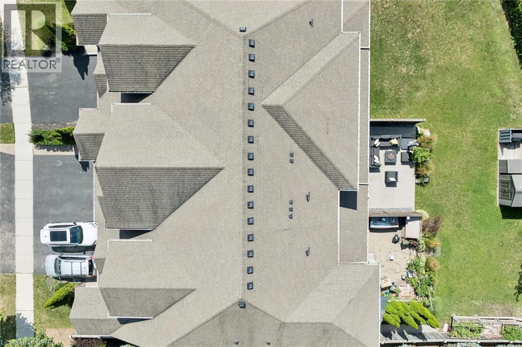111 OAK PARK Drive - Image 42