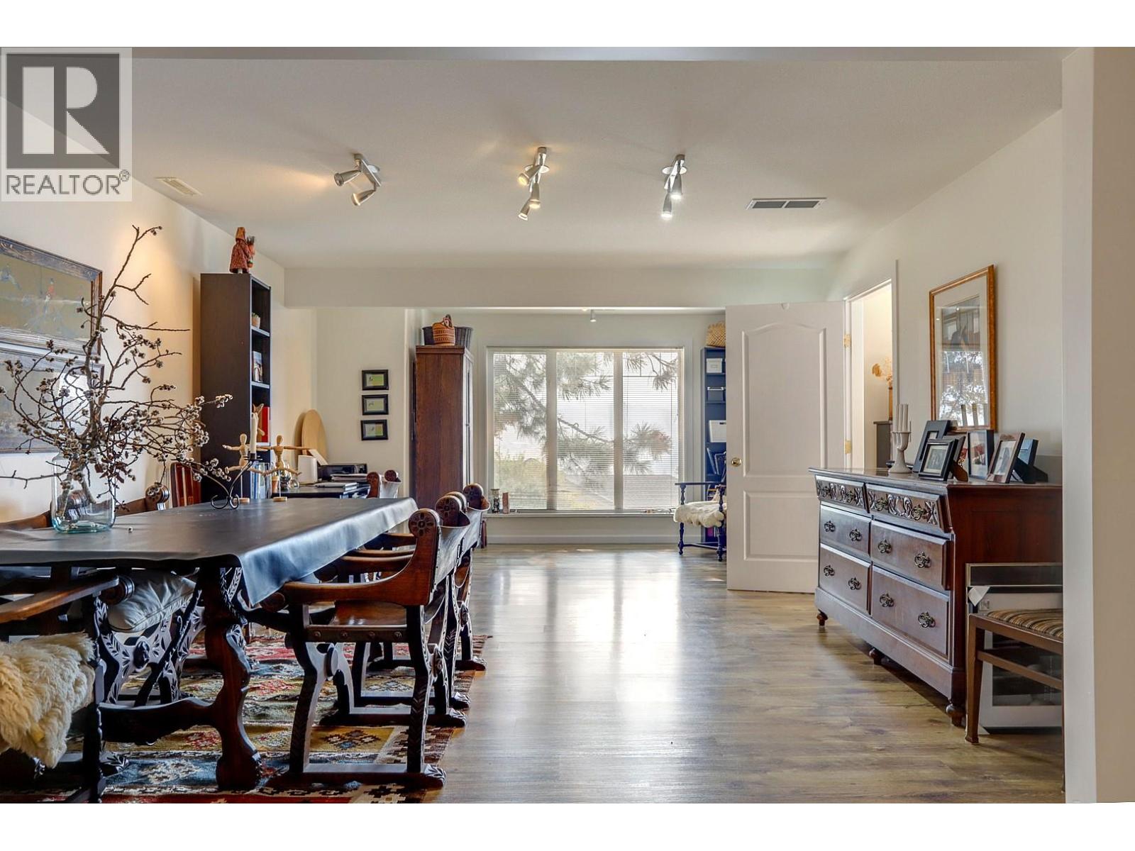 7069 Nakiska Drive - 37