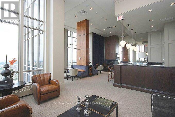 #1706 388 PRINCE OF WALES DRIVE - 4