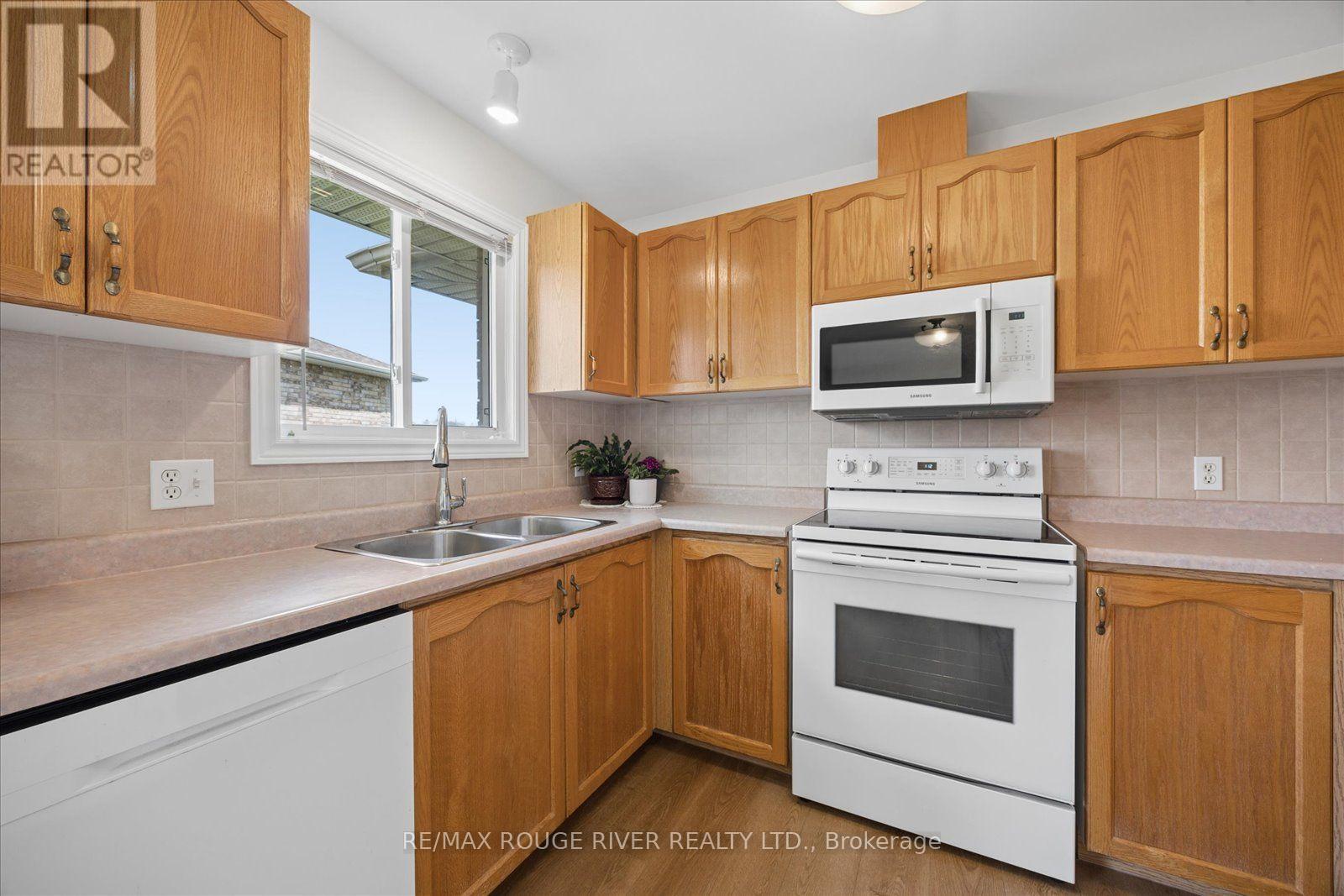 3 BEALL STREET - Image 12