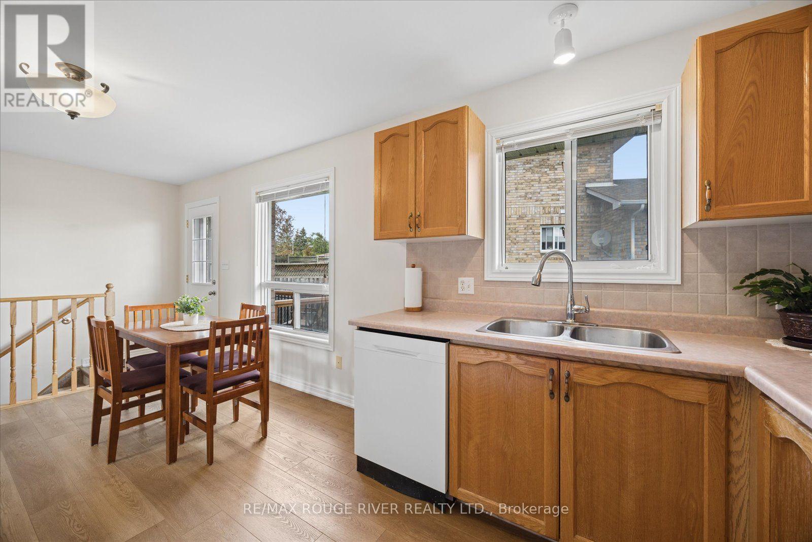 3 BEALL STREET - Image 13