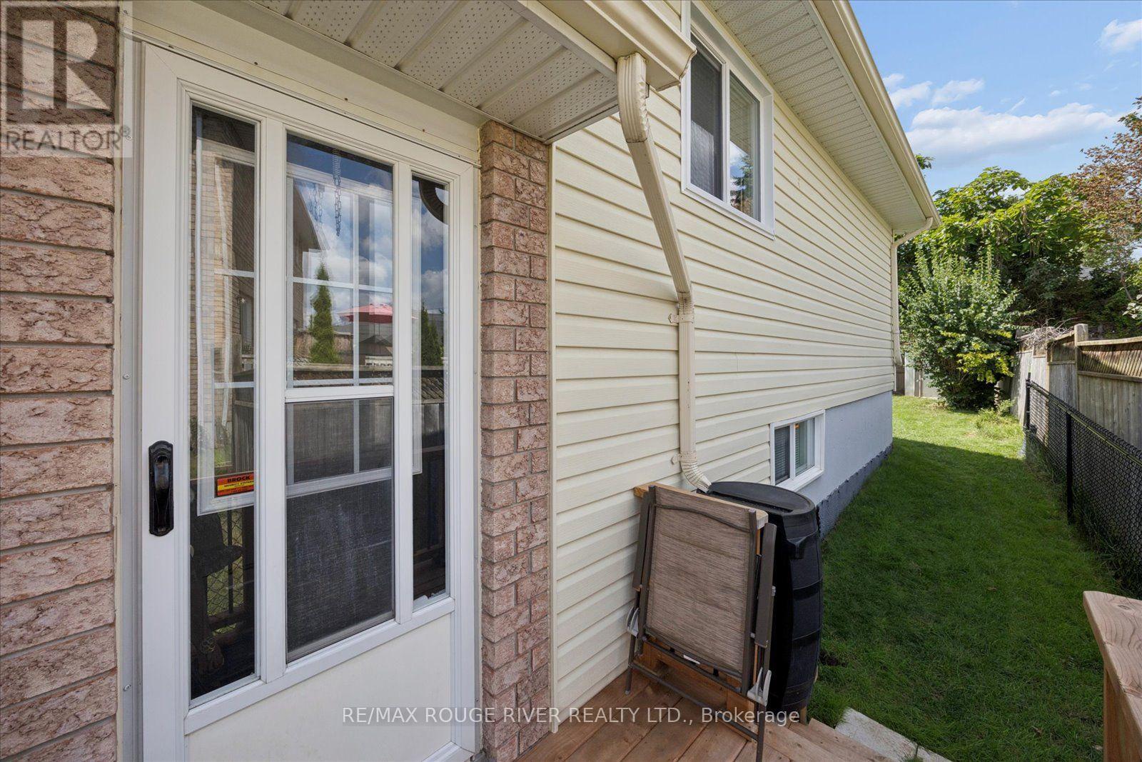 3 BEALL STREET - Image 30