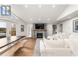 Pantry - 300 Green Lane, Whitestone, ON P0A1G0 Photo 7