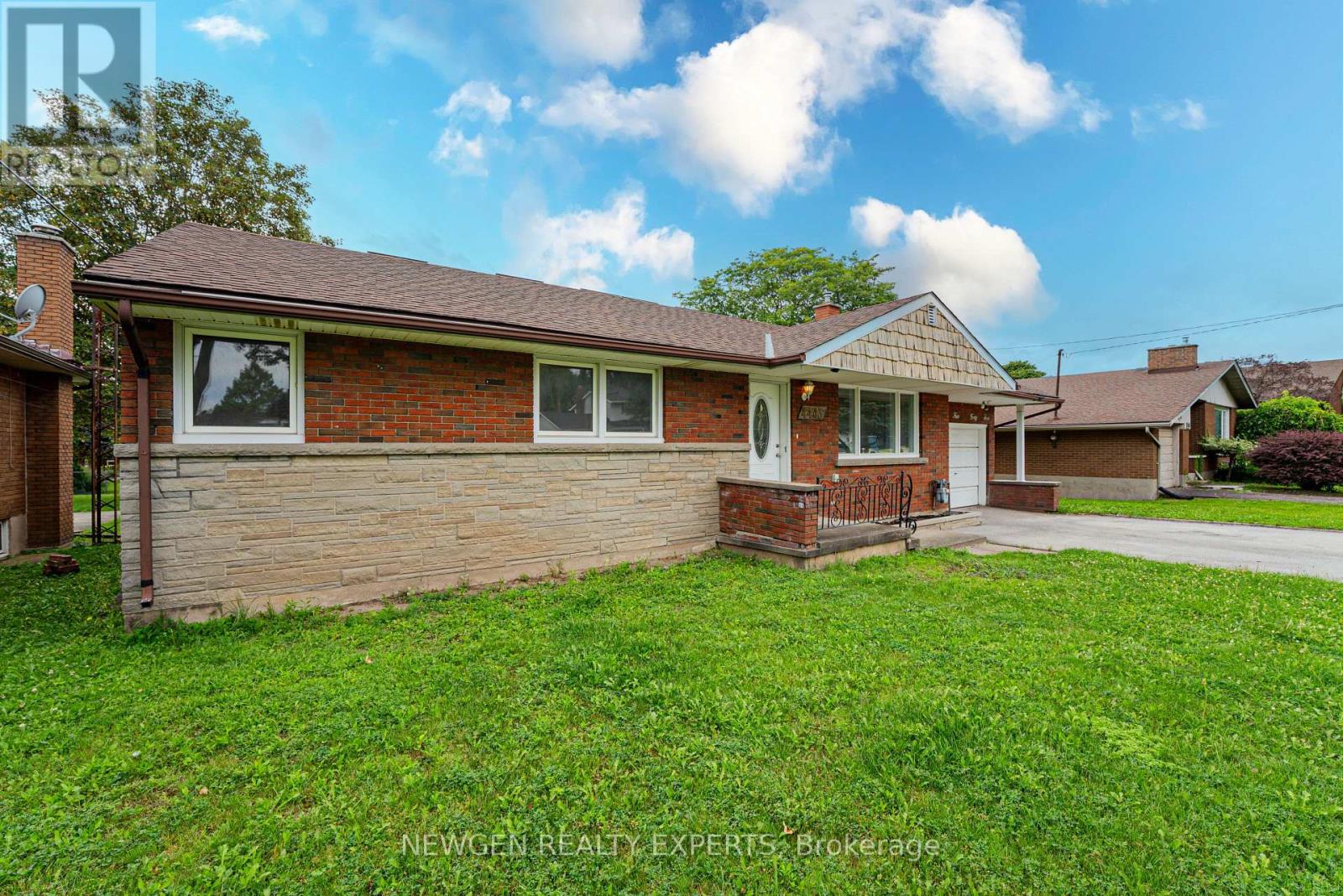 4443 Dorchester photo 2