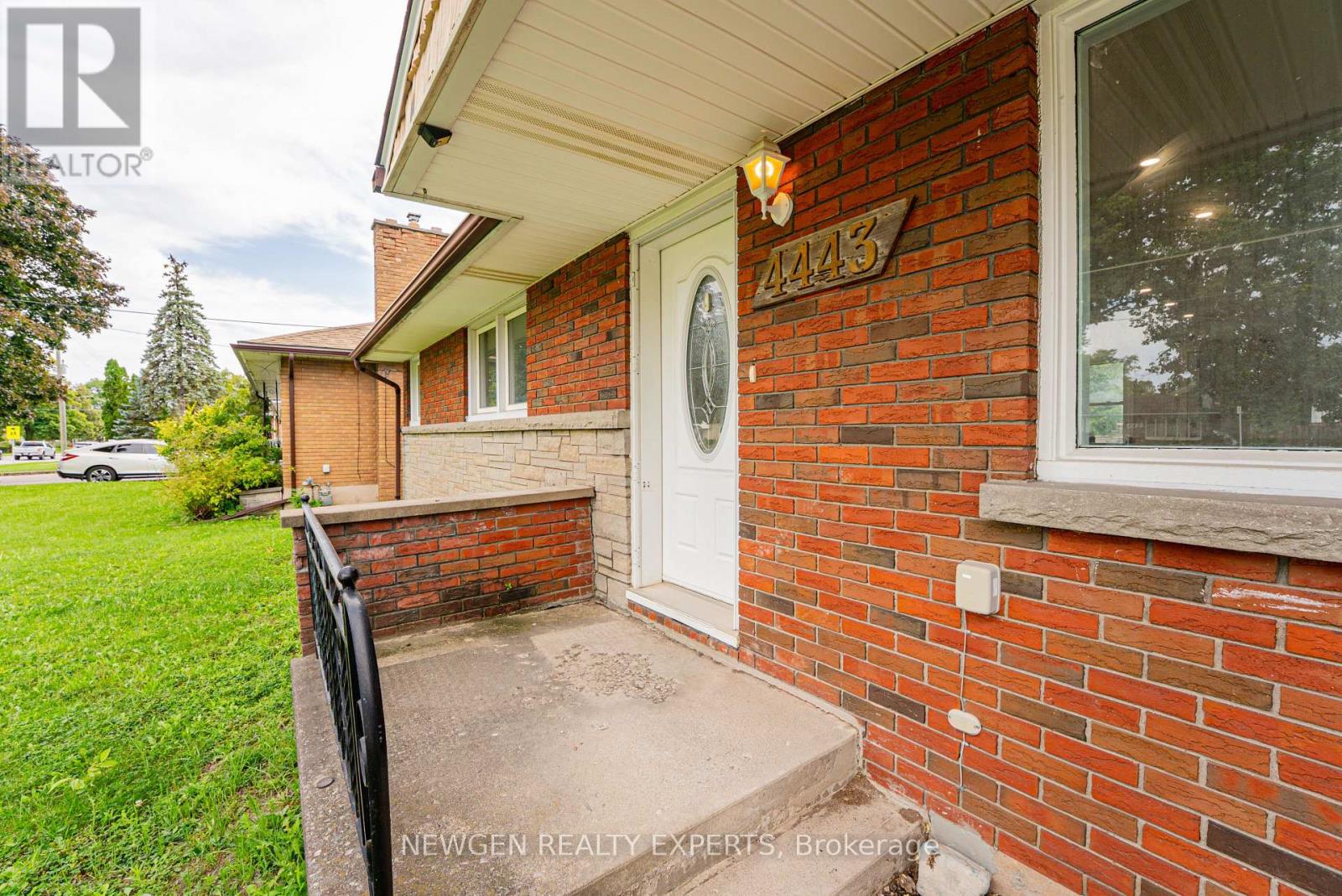 4443 DORCHESTER ROAD - Image 7