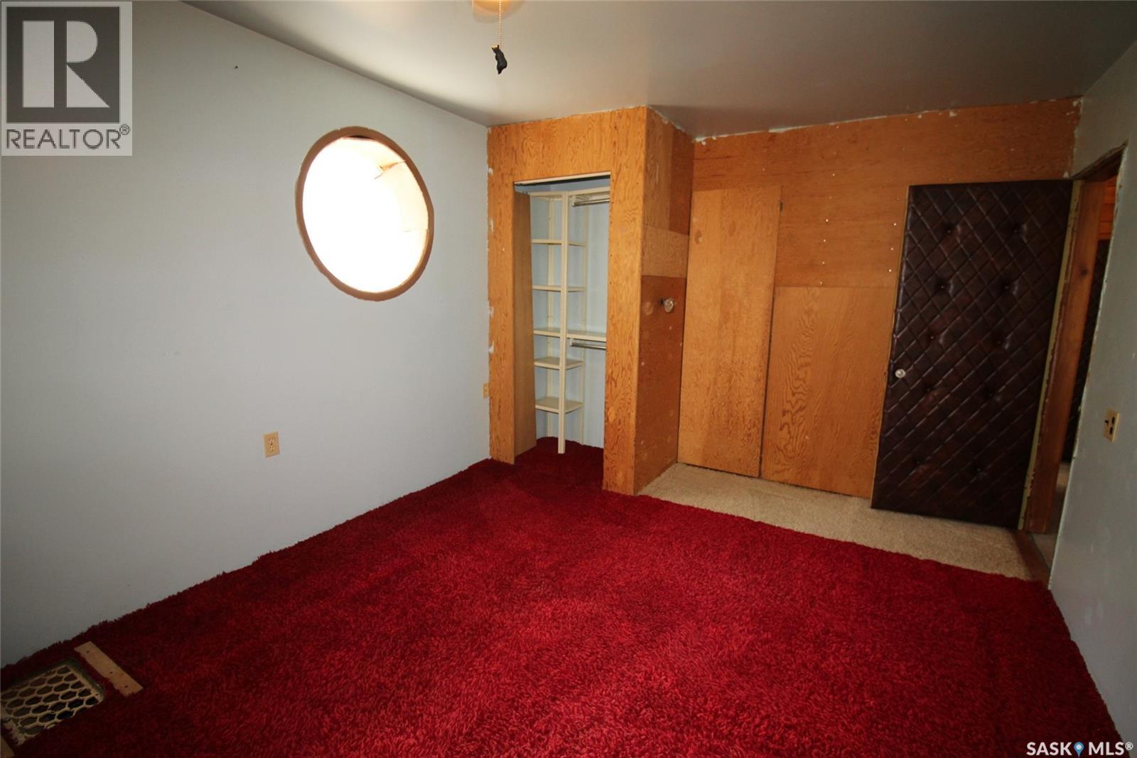 395 2nd STREET W - Image 18