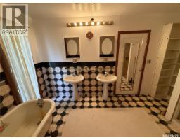 395 2nd Street W, Shaunavon, SK S0N2M0 Photo 15