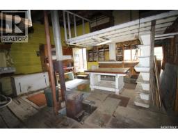 395 2nd Street W, Shaunavon, SK S0N2M0 Photo 34