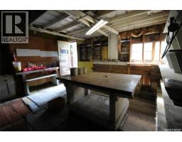 395 2nd Street W, Shaunavon, SK S0N2M0 Photo 36