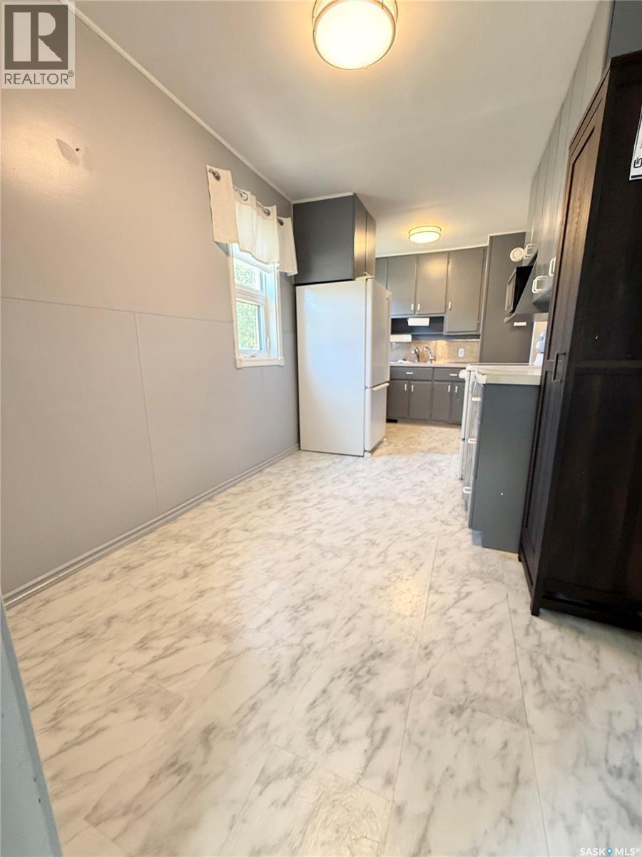 718 4th STREET S - Image 19