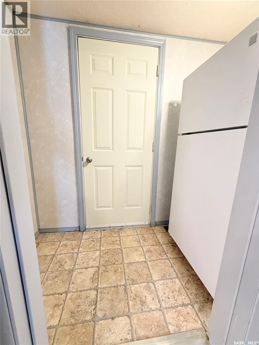 718 4th STREET S - Image 28