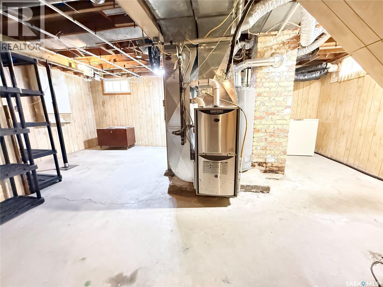 718 4th STREET S - 38