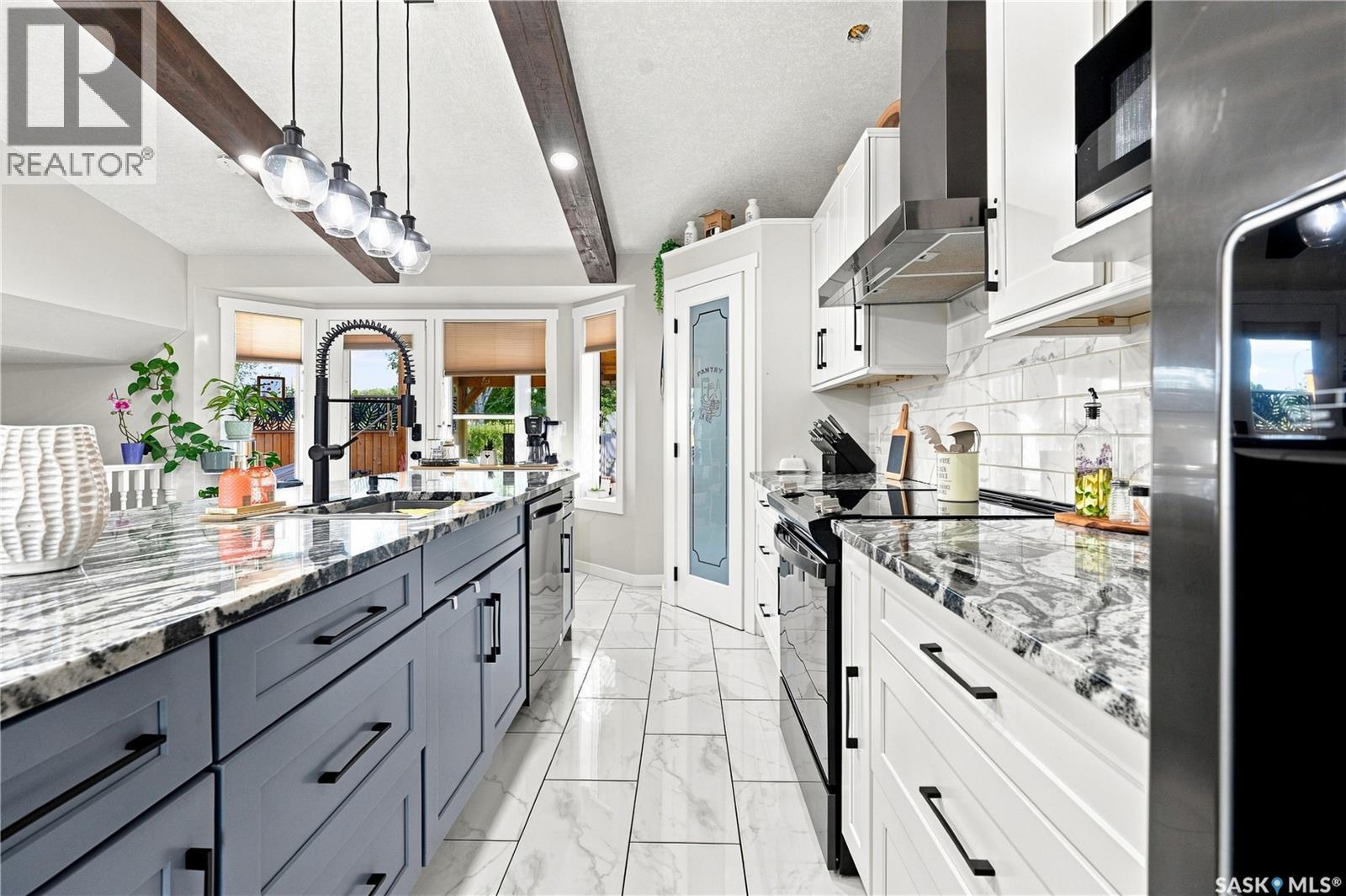 107 Hall CRESCENT - Image 20