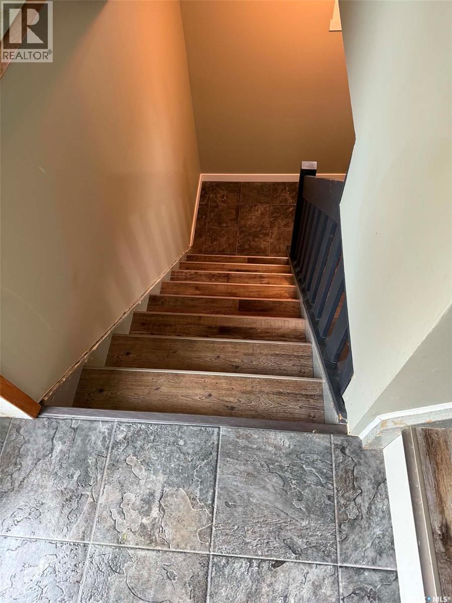 1154 Caribou STREET W - 19