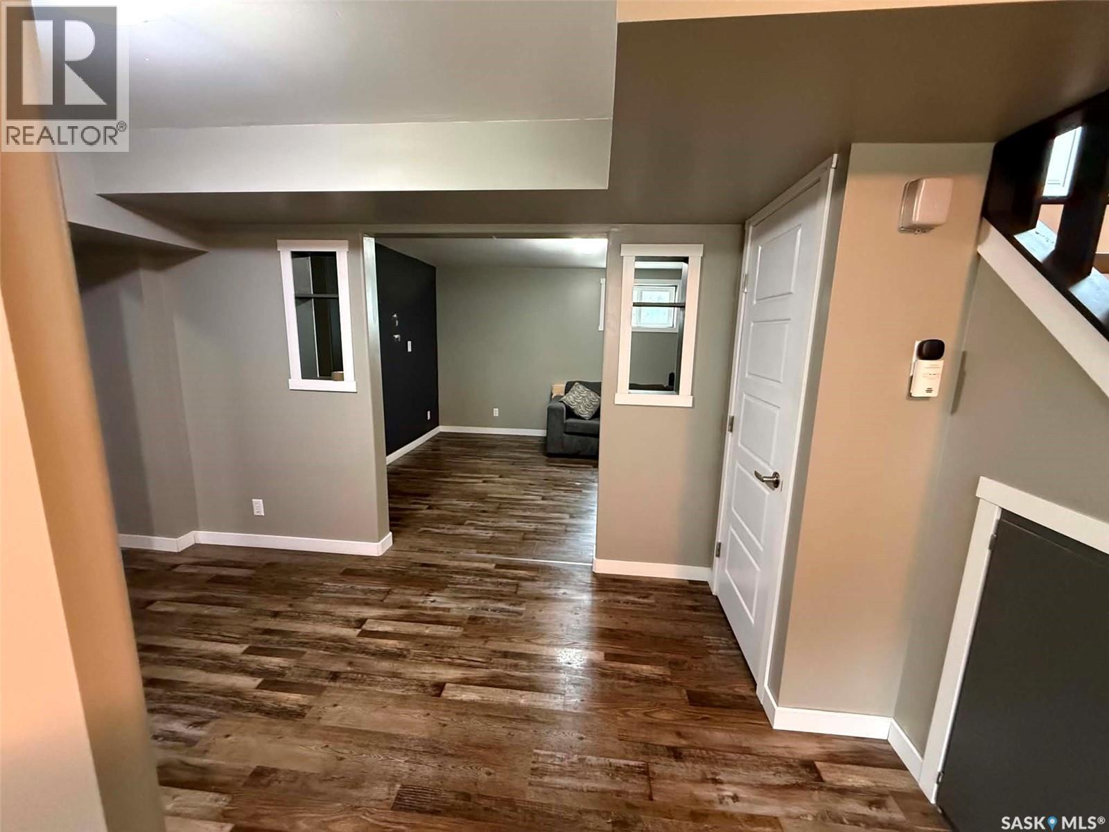 1154 Caribou STREET W - 25