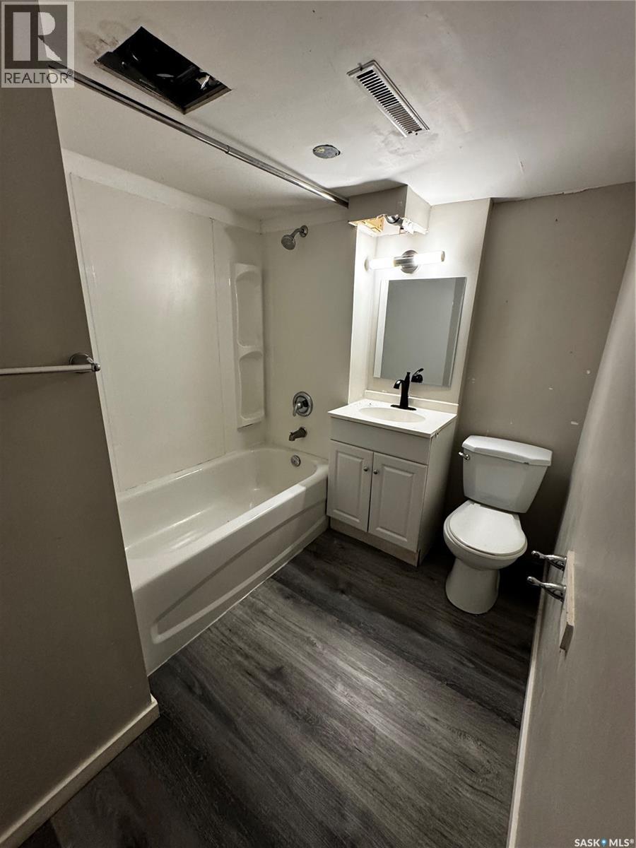 212 T AVENUE N - Image 14